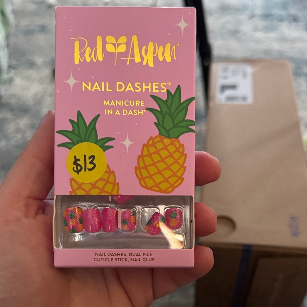 Red Aspen - PETITE - Pineapple of My Eye, Tyliana